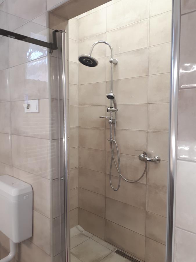 Kertvárosi Apartman II Tiszaujvaros Exterior foto